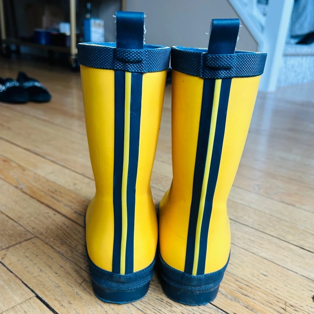 Hatley Matte Yellow Waterproof Rain Boots PVC-Free Rubber Kids 3